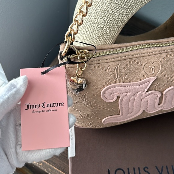 NWT! JUICY COUTURE Retro Vibe Shoulder Bag - Picture 5 of 6